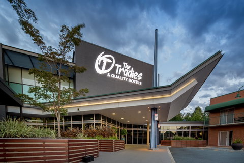 Quality Hotel Dickson - Tourism Brisbane 0
