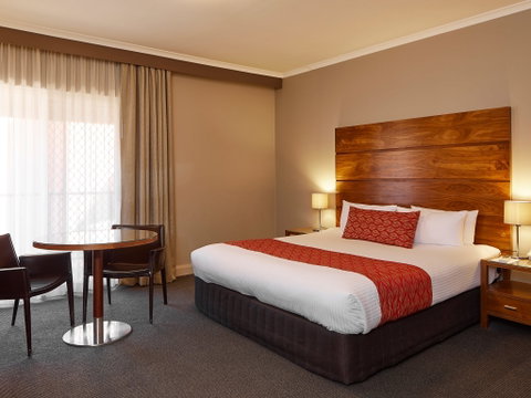 Quality Hotel Dickson - Tourism Brisbane 2