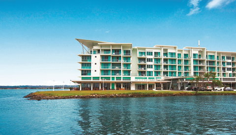 Ramada Hotel & Suites Ballina - Tourism Brisbane 2