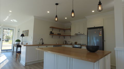 Riverbank Cottage - Brisbane 4u 2