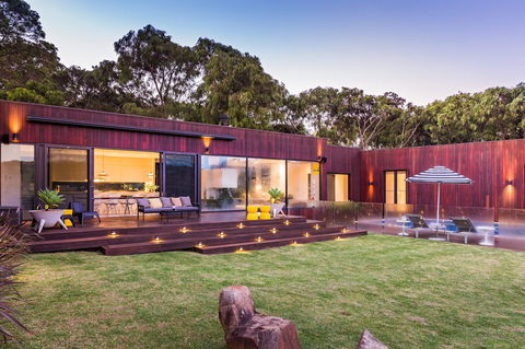 Sophies Vineyard - Tourism Brisbane 0