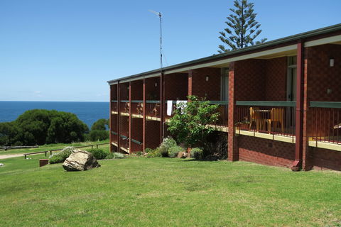 Tathra Hotel - Motel - Brisbane Tourism 0