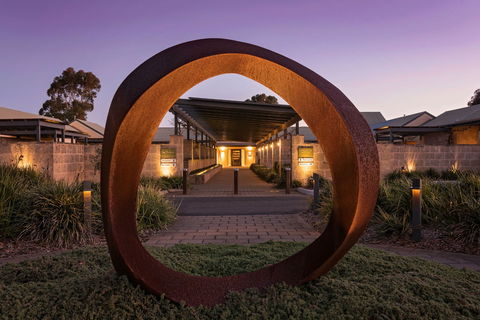 The Louise - Brisbane Tourism 0