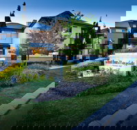 The Beach House at Bayside - Brisbane Tourism