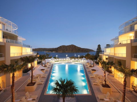 The Tantra Apartments At Ettalong Beach Resort - Brisbane 4u 0