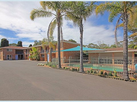 The Lodge Broulee - Brisbane Tourism 1