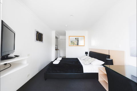 The Manly Hotel Est. 1964 - Tourism Brisbane 0