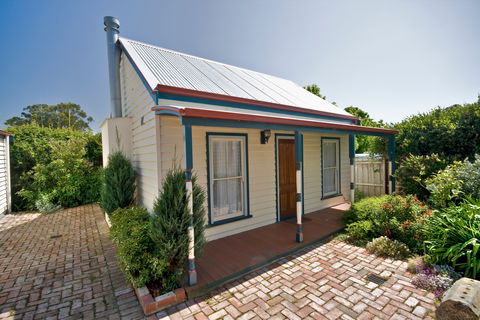 Torquay 1903 Period Cottages - Tourism Brisbane 1