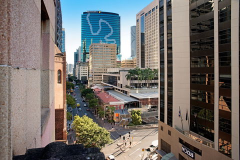 ULTIQA Rothbury Hotel - Tourism Brisbane 1