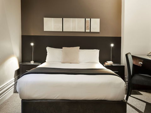 Vulcan Hotel Sydney - Brisbane 4u 2