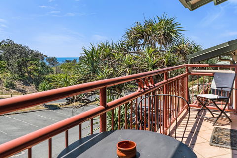 16 Point Lookout Beach Resort - Tourism Brisbane 0