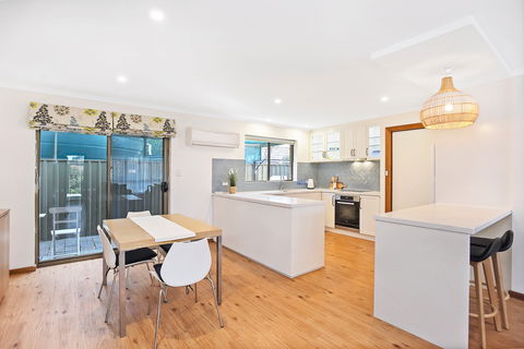 4/11 Cornhill Road - Tourism Brisbane 1