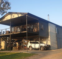 63 Marks Landing -River Shack Rentals - Brisbane Tourism