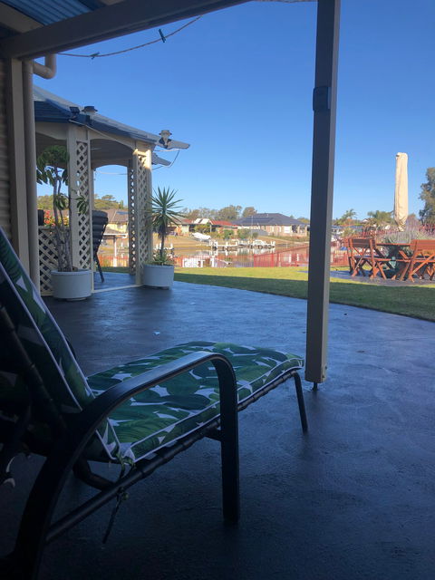 Absolute Waterfront Oasis - Brisbane 4u 1
