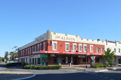 Albion Hotel Cootamundra - Brisbane 4u 0
