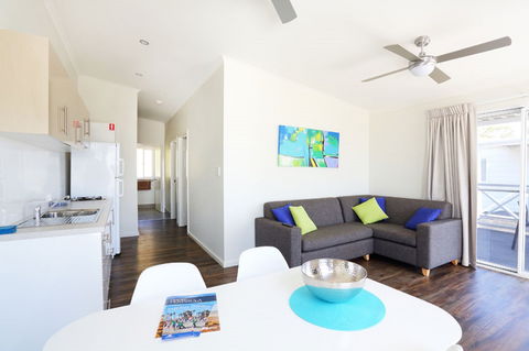 Brighton Caravan Park - Brisbane 4u 1