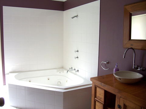 Century 21 SouthCoast: All Decked Out - Tourism Brisbane 1