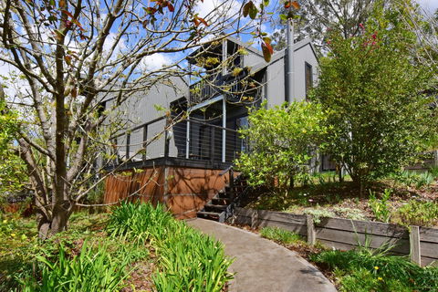 Cloudsong Chalets - Brisbane 4u 0