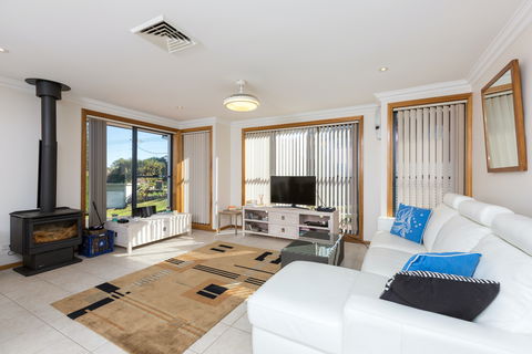 Coastal Haven At Gerroa - Brisbane 4u 1