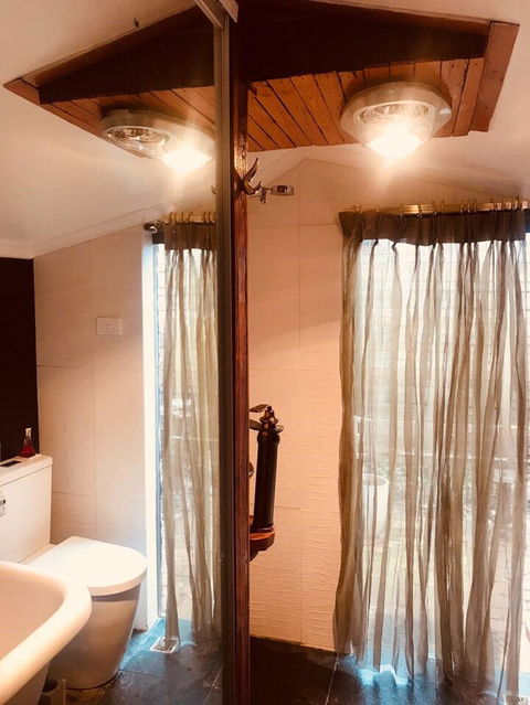 Cootamundra, Australia Rural Accommodation - Brisbane Tourism 1