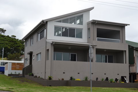 Cowries Harbourside Shellharbour Village - Brisbane 4u 0