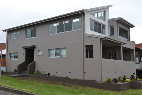 Cowries Harbourside Shellharbour Village - Brisbane 4u 2