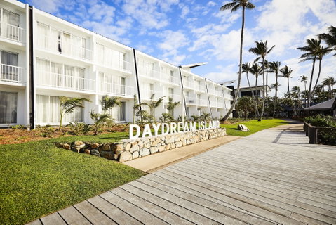 Daydream Island Resort And Living Reef - Tourism Brisbane 2