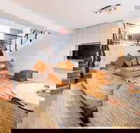 Emu Walk Apartments - Tourism Brisbane