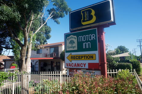Forest Lodge Motor Inn And Restaurant - Brisbane Tourism 0