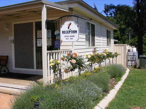 Fossickers' Tourist Park - Brisbane Tourism 0