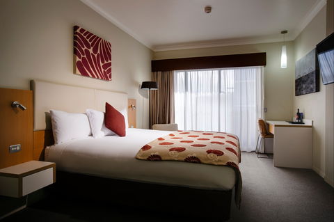 Grand Hotel And Apartments Townsville - Tourism Brisbane 2