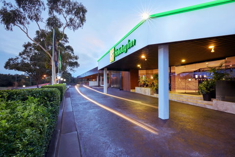 Holiday Inn Warwick Farm - Tourism Brisbane 0