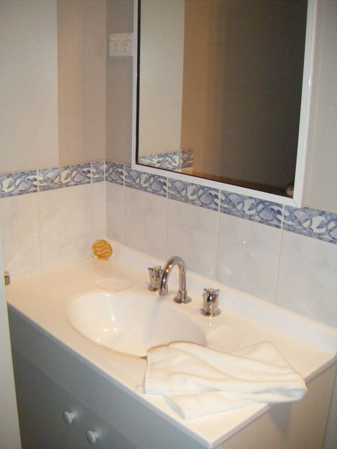 Imperial Hotel Cowra - Brisbane 4u 2