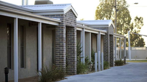 Kennedy Villas - Brisbane Tourism 0