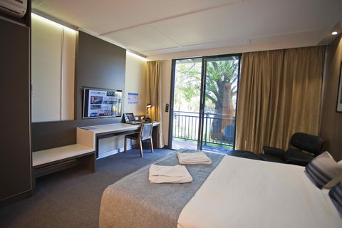 Kings Park Accommodation - Tourism Brisbane 1