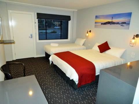 Merewether Motel - Tourism Brisbane 2