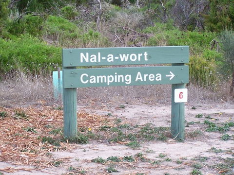 Nal-a-wort Campground - Canunda National Park - Brisbane 4u 0