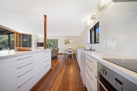 Ocean Mist - Brisbane Tourism 1
