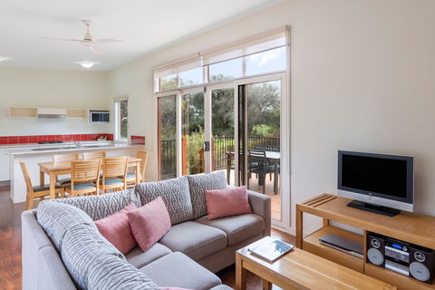 Ramada Resort By Wyndham Phillip Island - Brisbane Tourism 1
