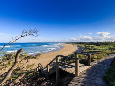 Reflections Holiday Parks Red Rock - Brisbane Tourism 1