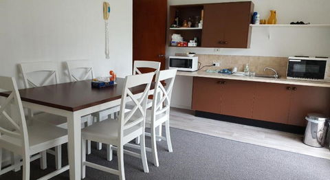 Tabourie Lake Motor Inn - Brisbane Tourism 0