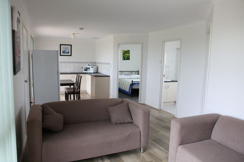 Tarnasey Farm - Pa's Place - Brisbane 4u 2