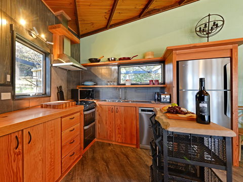 Taylors Bay Cottage - Tourism Brisbane 1