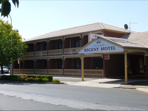 The Albury Regent Motel - Tourism Brisbane 0