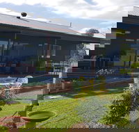 The Wattle Lodge - Tourism Brisbane