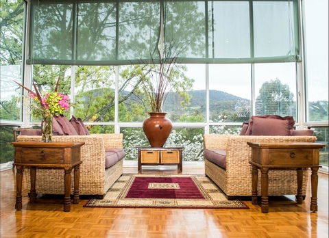 Tumbarumba Motel And Elms Restaurant - Tourism Brisbane 2