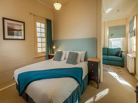 Yarrangobilly Caves House: Guest Rooms - Tourism Brisbane 1
