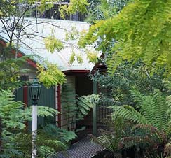 Eagle Hammer Cottages - Tourism Brisbane 1