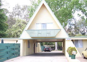 Millers Cottage Motel - Brisbane 4u 1