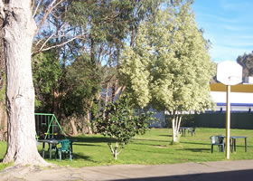 Millers Cottage Motel - Brisbane 4u 2